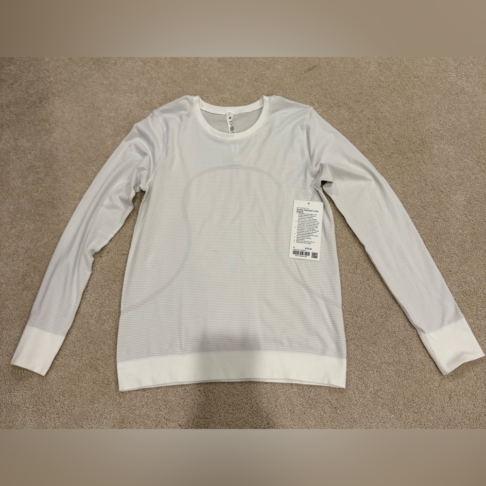 Lululemon Athletica Swiftly Relaxed Long Sleeve Top